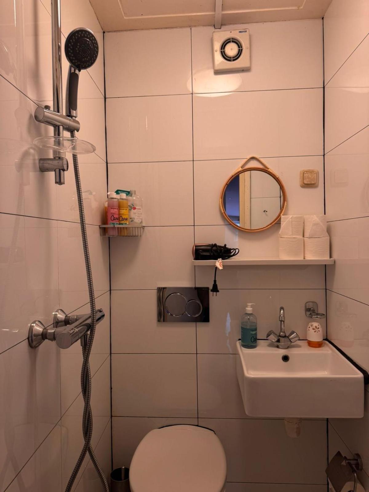 Central B&B Apartment In Amsterdam Exterior photo